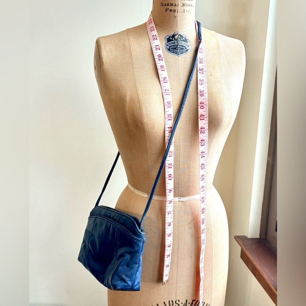 Bag Bazaar Navy Mini Shoulder Bag Y2K Minimalist Hinged Frame